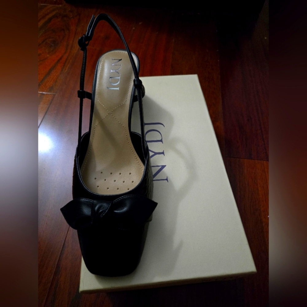 Nydj Women's Black Bow Heels